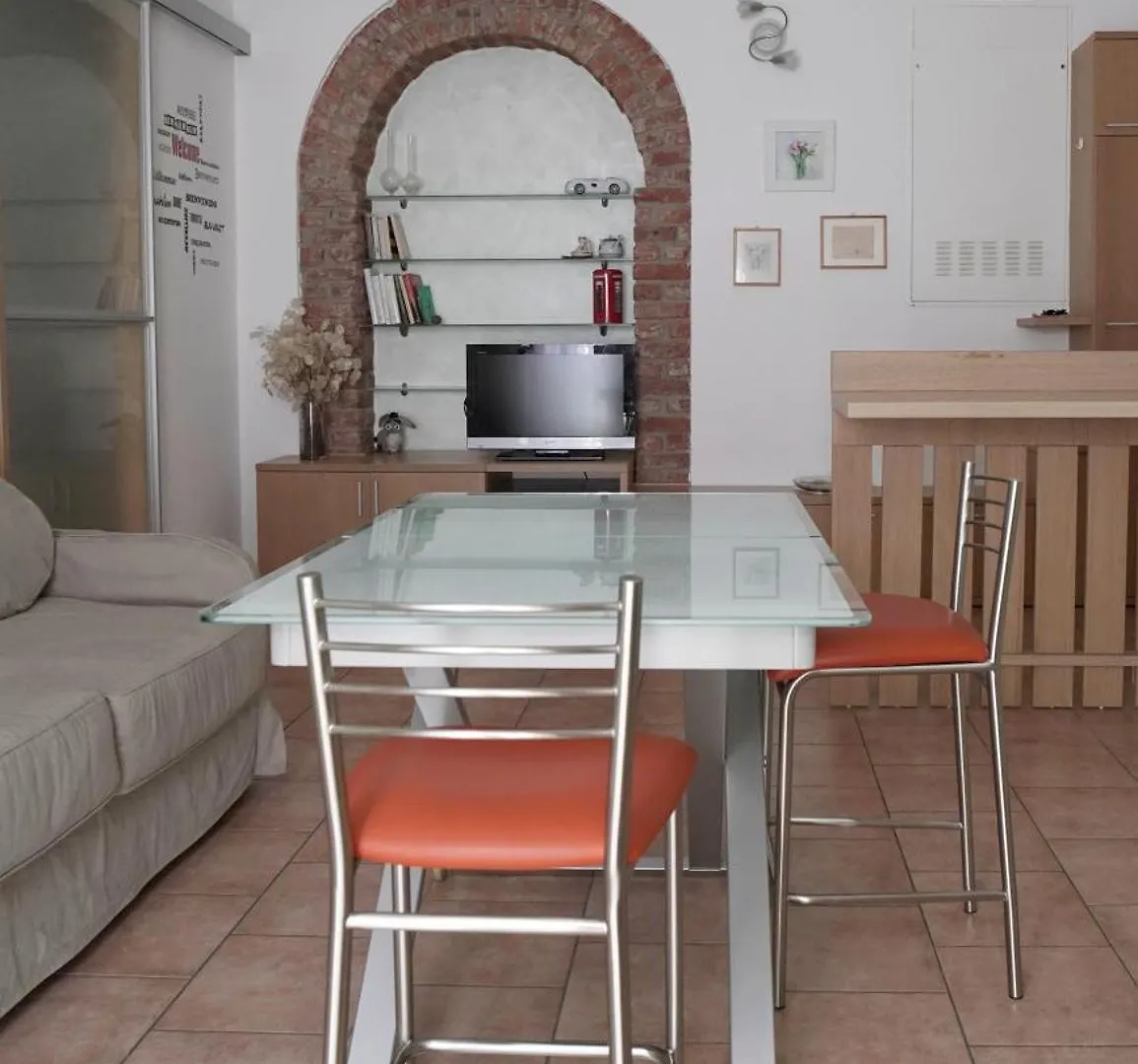 Best Way Rent - Enchanting Apartment On Naviglio Martesana Milan 0*,  Italy