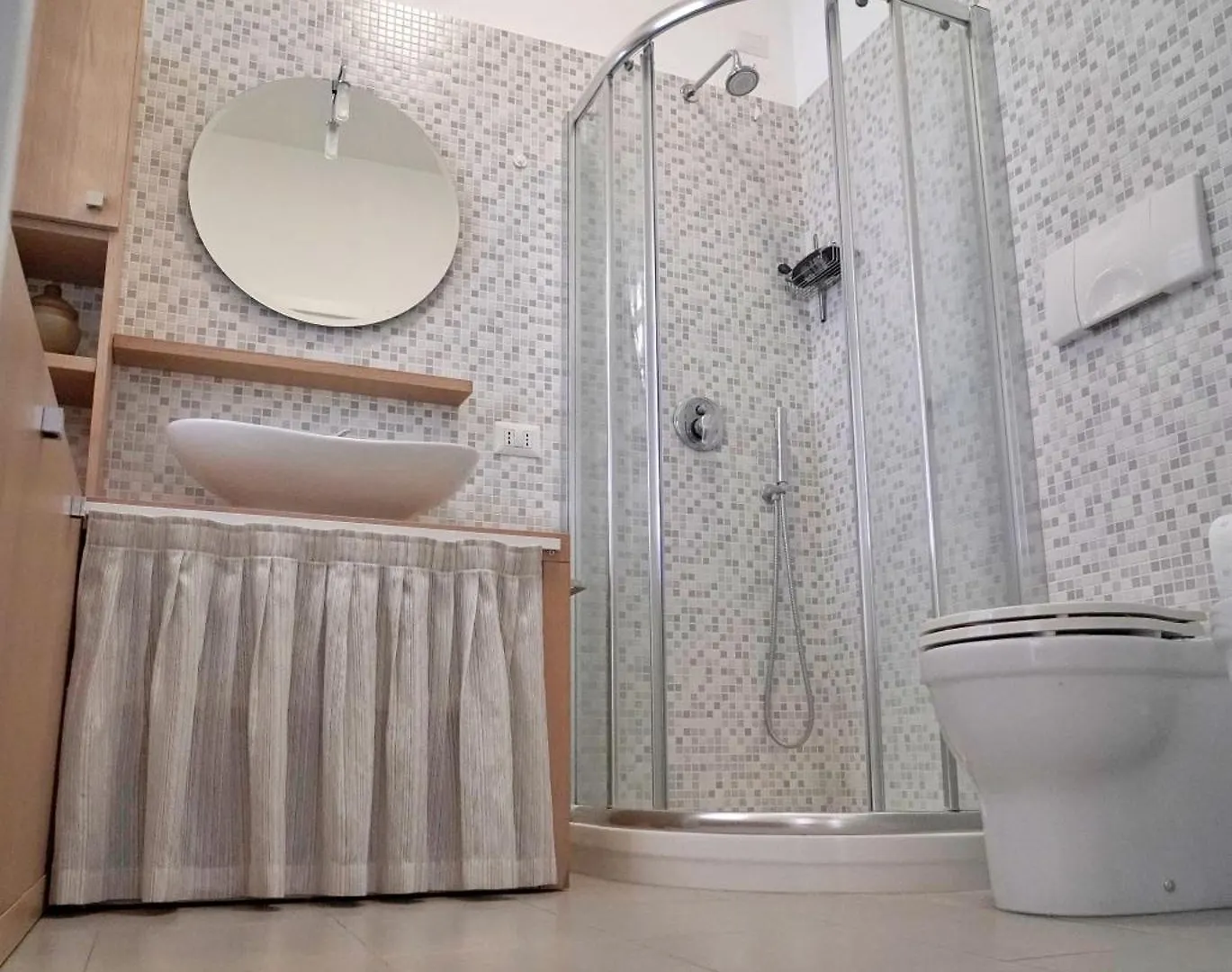 Best Way Rent - Enchanting Apartment On Naviglio Martesana Milan 0*,  Italy