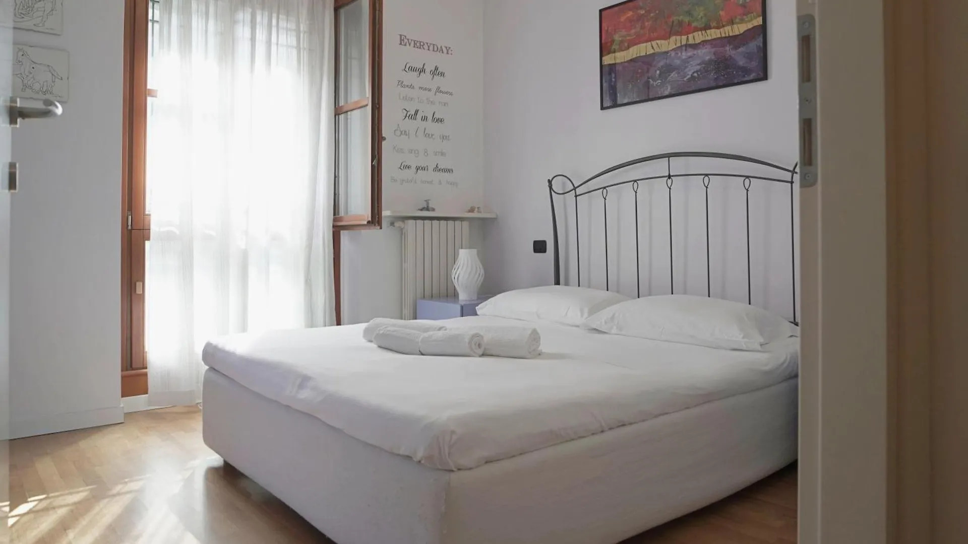 Best Way Rent - Enchanting Apartment On Naviglio Martesana Milan Italy