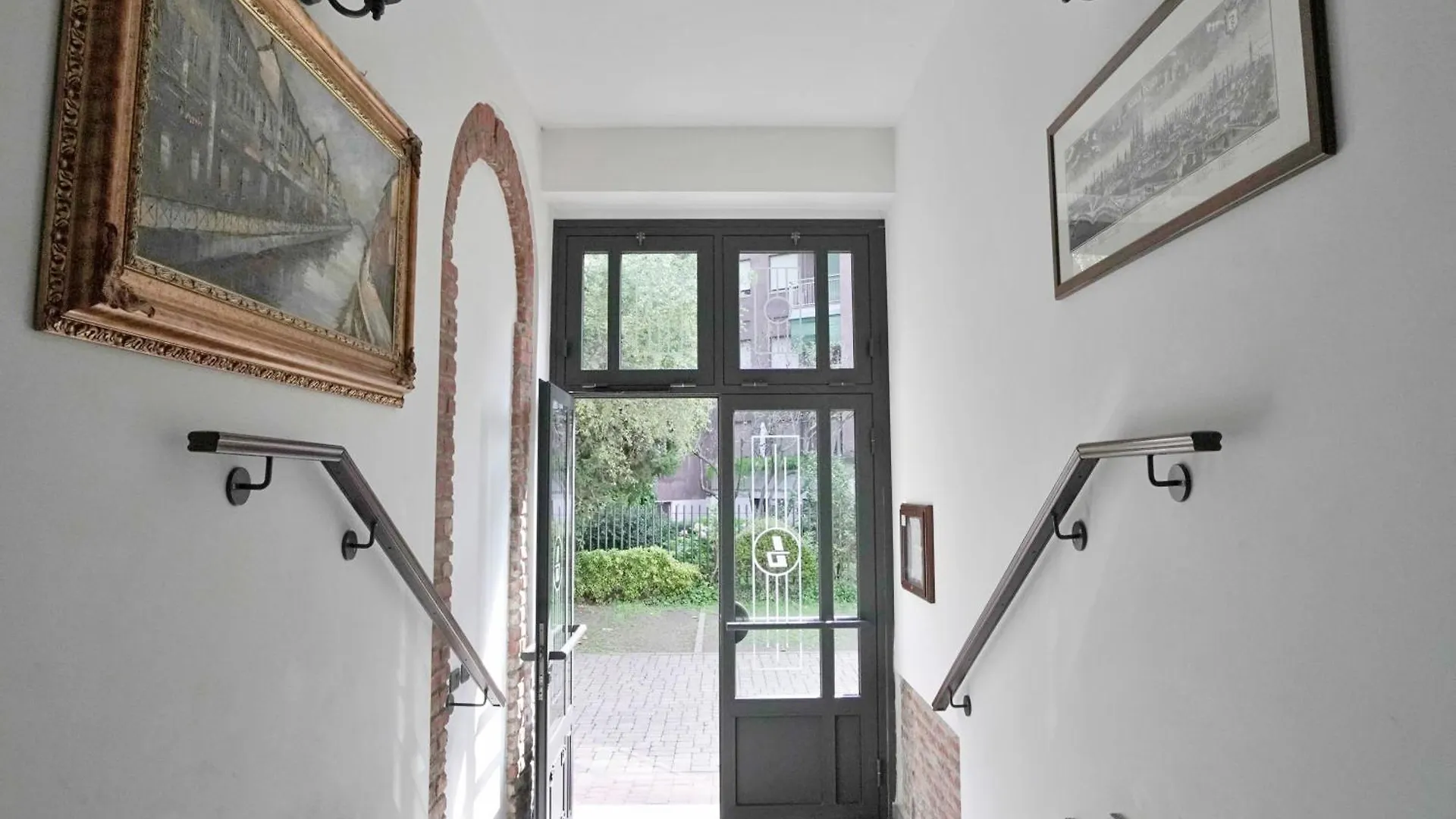 Best Way Rent - Enchanting Apartment On Naviglio Martesana Milan Italy