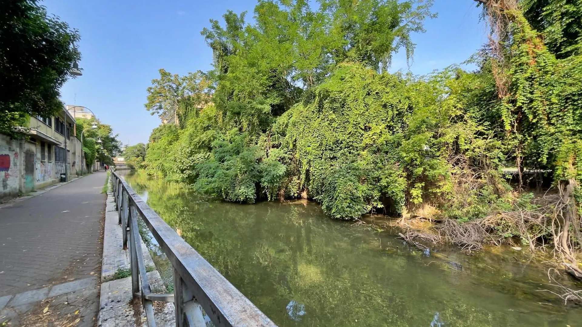 Best Way Rent - Enchanting Apartment On Naviglio Martesana Milan 0*,  Italy